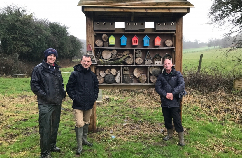 Bee Hotel