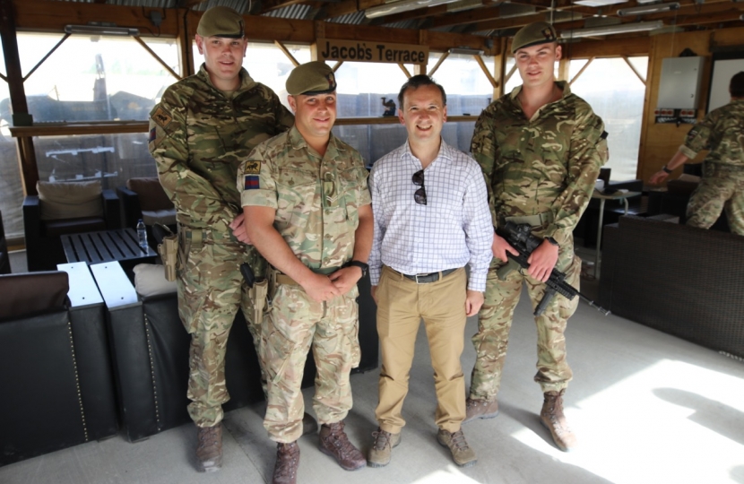 Alun Cairns with local Welsh Guards